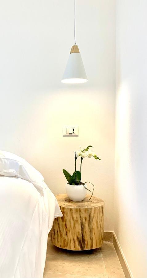 Suite Claudia Sirmione Exterior foto